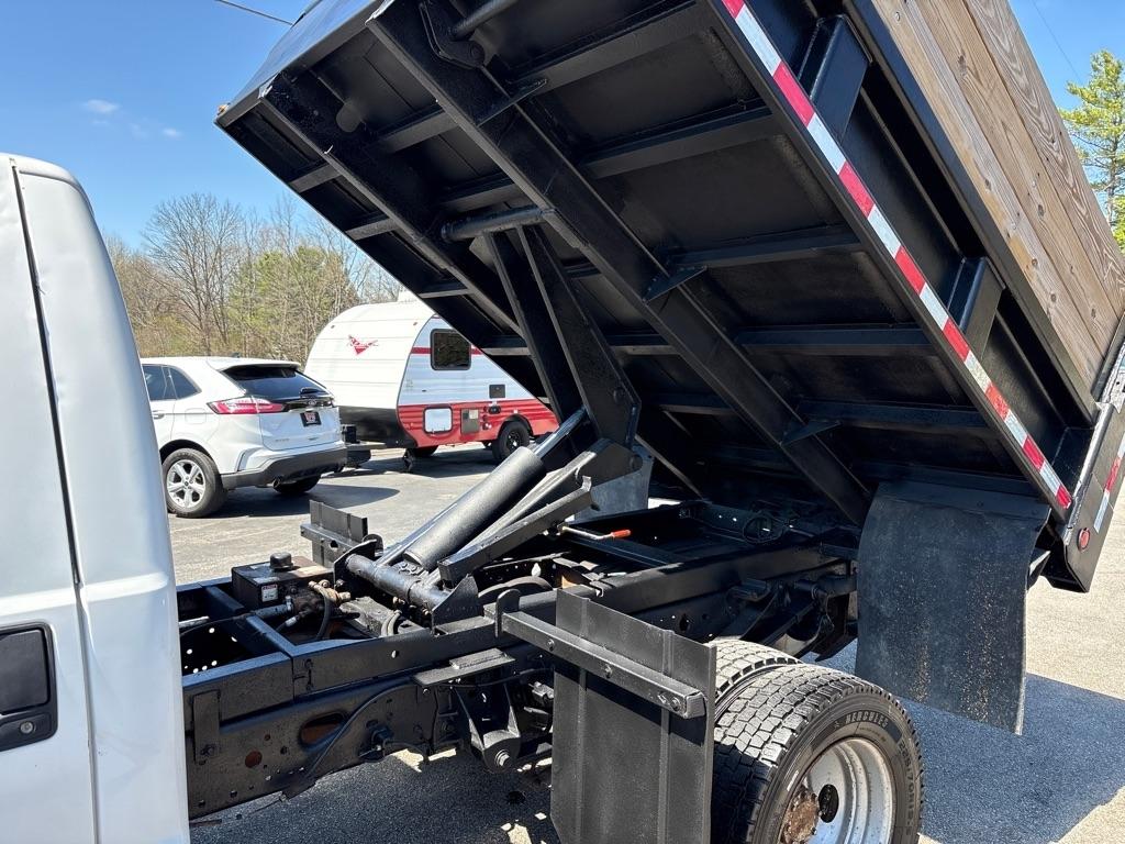 Ford F-550 Regular Cab 4WD DRW 2007