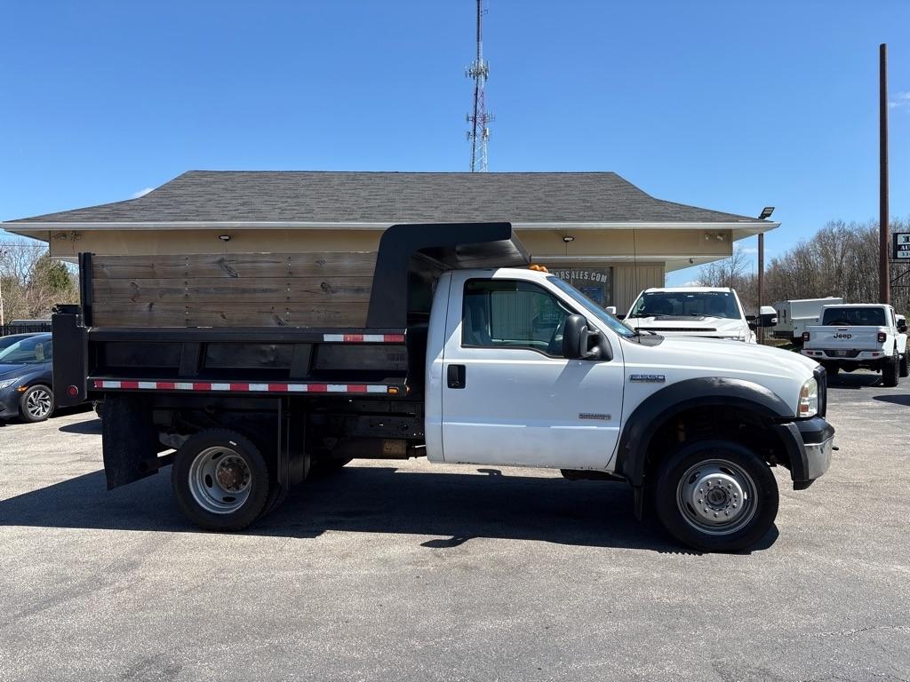 Ford F-550 Regular Cab 4WD DRW 2007
