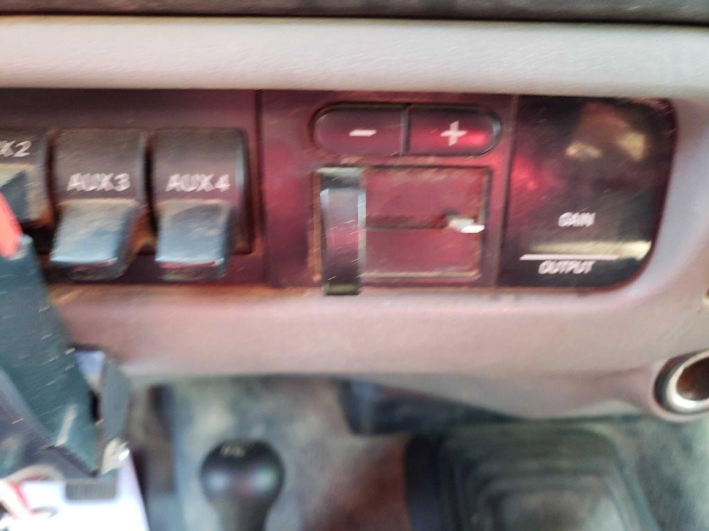 Ford F-550 Regular Cab 4WD DRW 2007