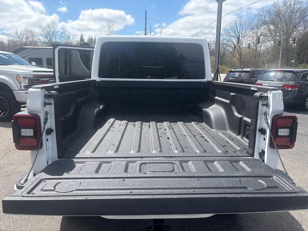 Jeep Gladiator Overland 2021