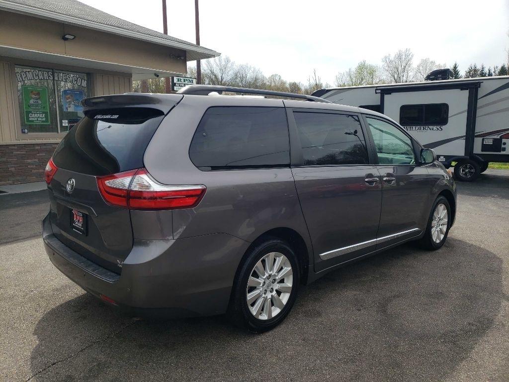 Toyota Sienna Limited AWD 7-Passenger V6 2015