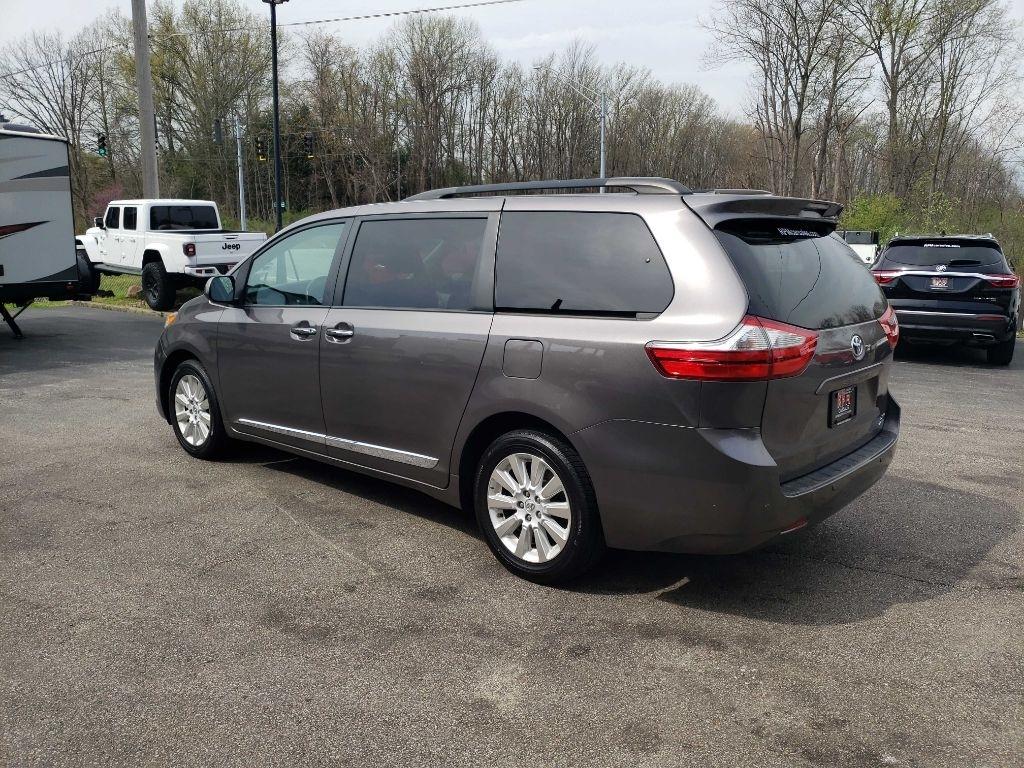 Toyota Sienna Limited AWD 7-Passenger V6 2015