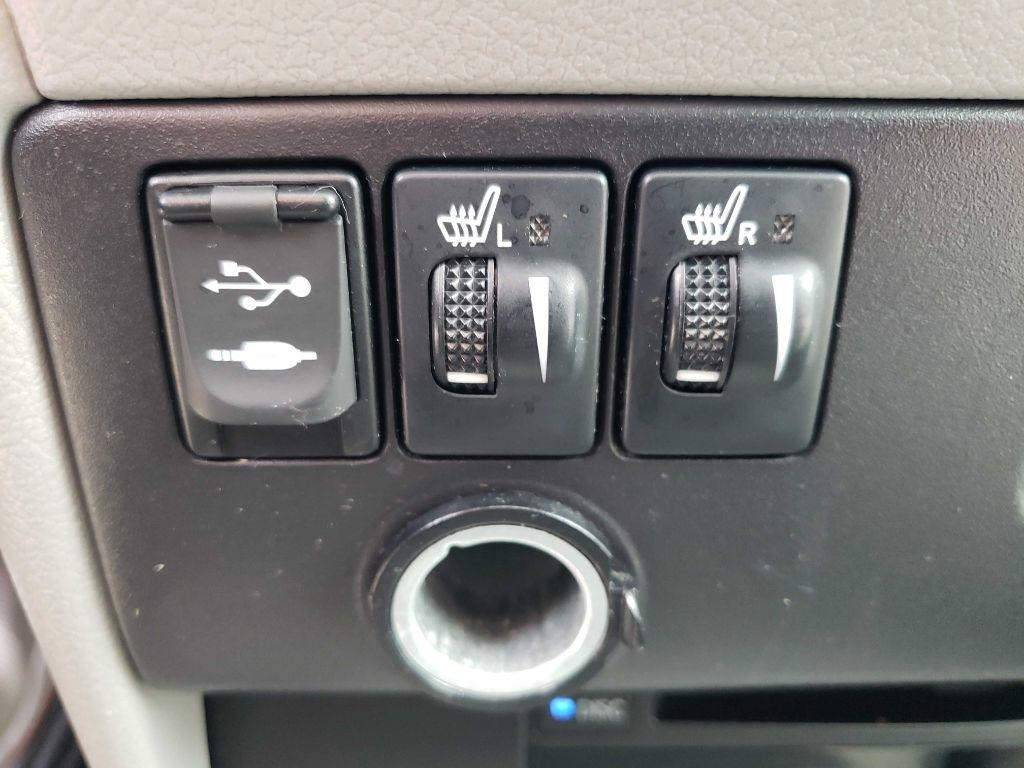 Toyota Sienna Limited AWD 7-Passenger V6 2015