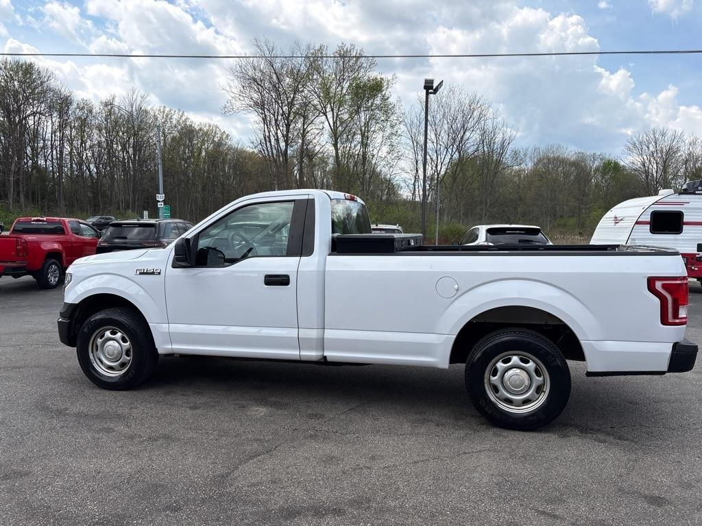 Ford F-150 XL 8-ft. Bed 2WD 2016