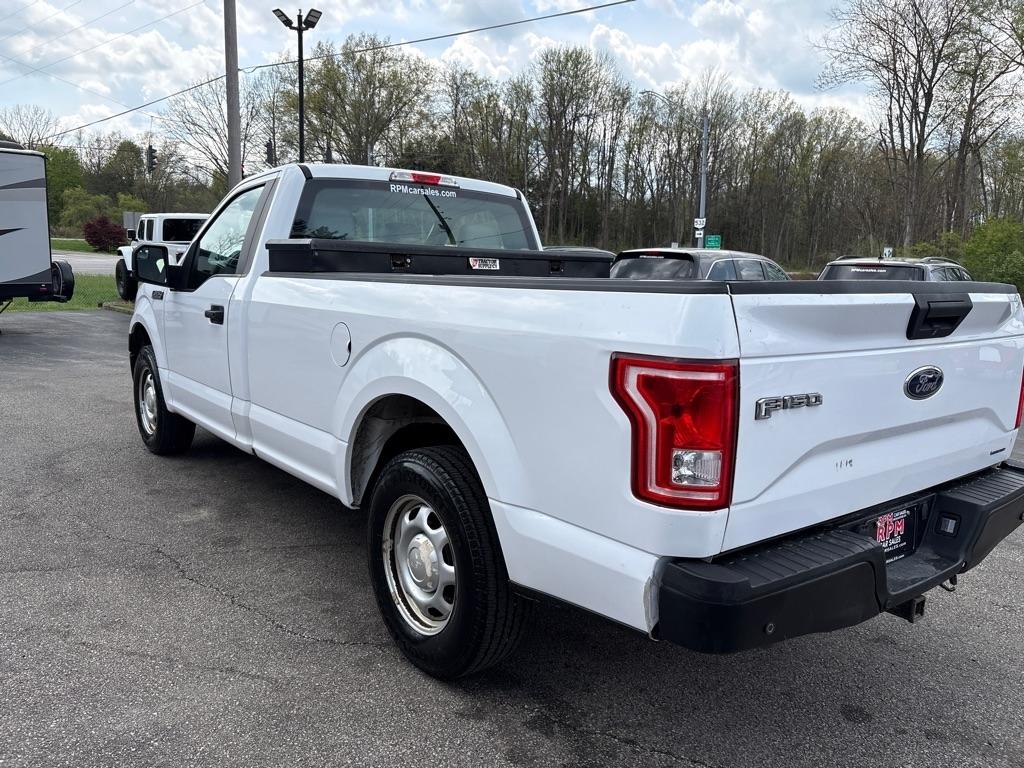 Ford F-150 XL 8-ft. Bed 2WD 2016