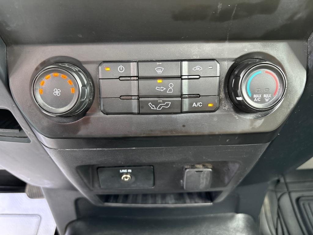 Ford F-150 XL 8-ft. Bed 2WD 2016