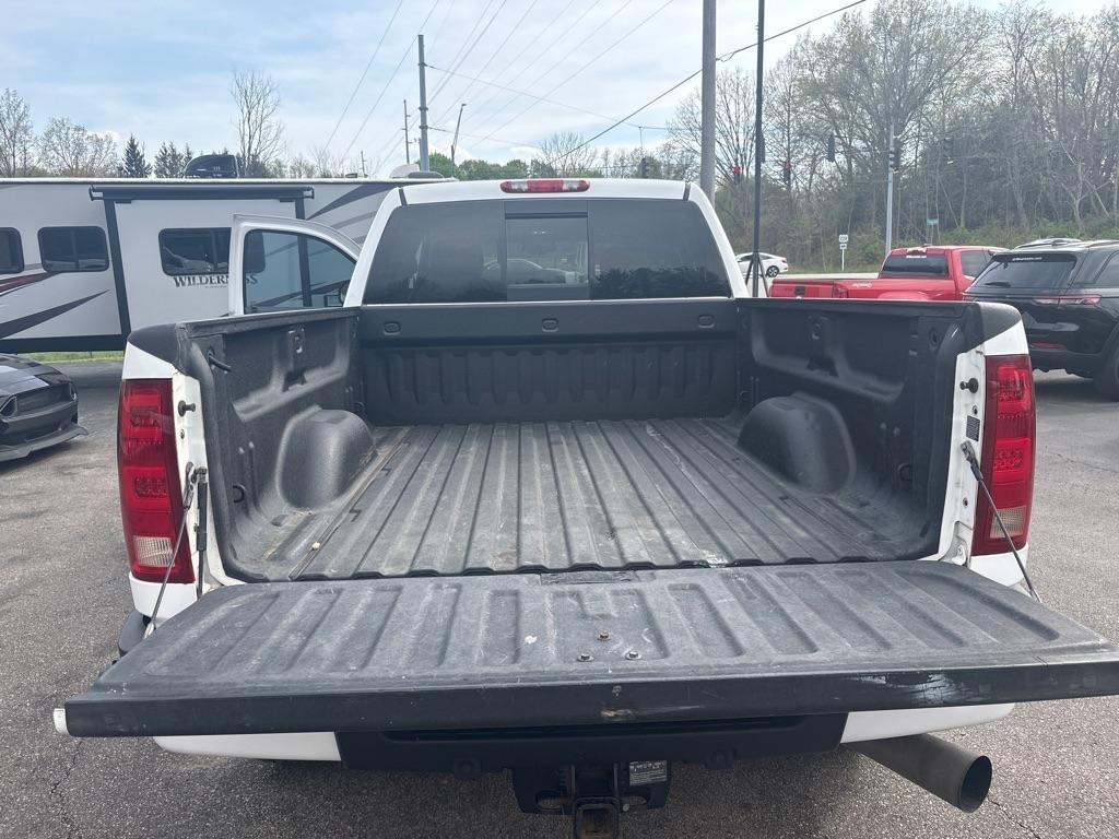 GMC Sierra 2500HD Denali Crew Cab 4WD 2014