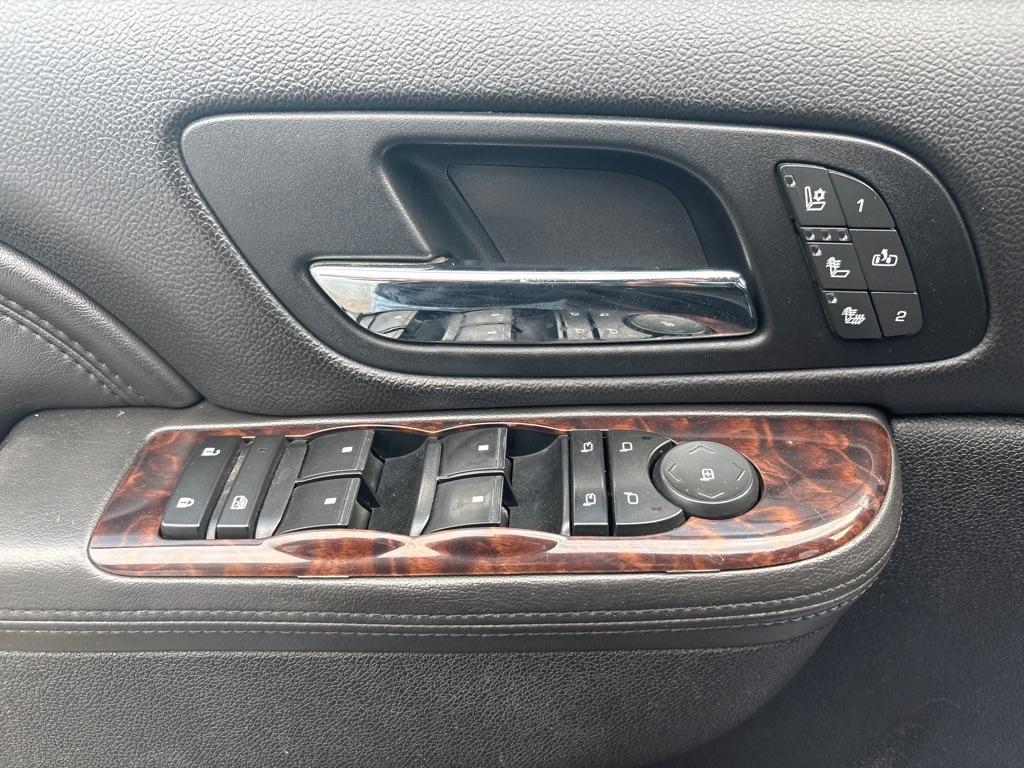 GMC Sierra 2500HD Denali Crew Cab 4WD 2014