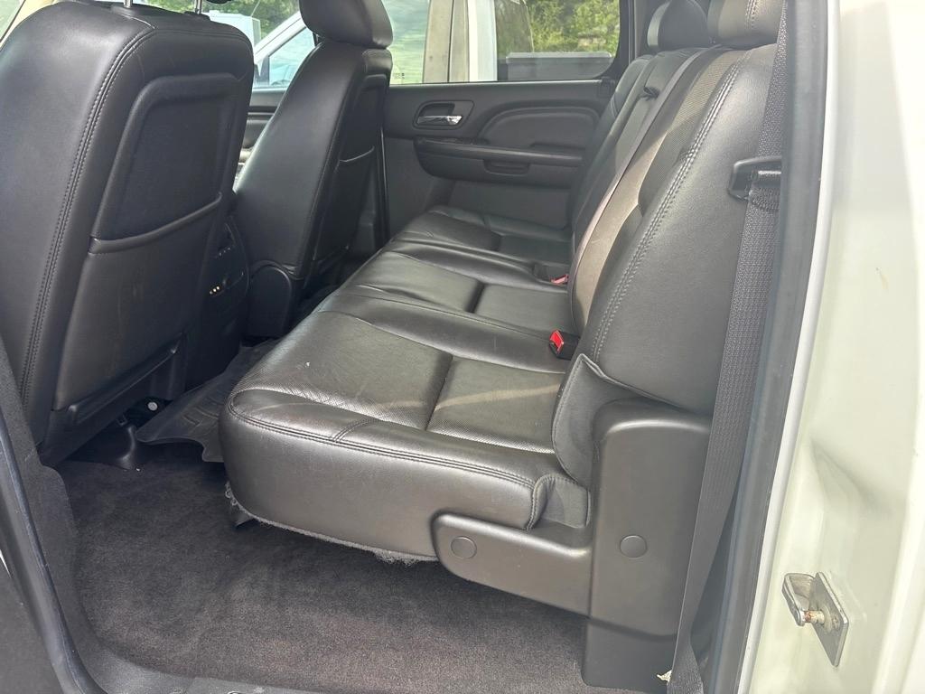 GMC Sierra 2500HD Denali Crew Cab 4WD 2014