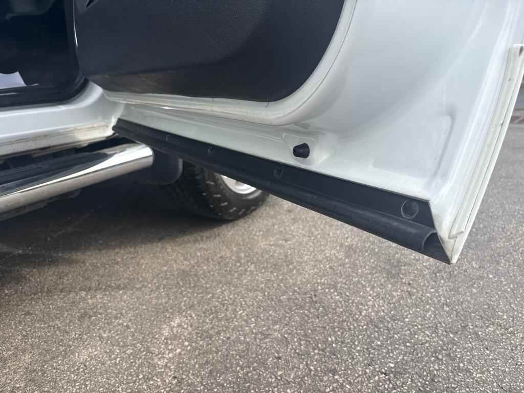 GMC Sierra 2500HD Denali Crew Cab 4WD 2014