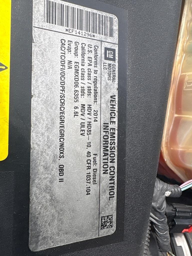 GMC Sierra 2500HD Denali Crew Cab 4WD 2014