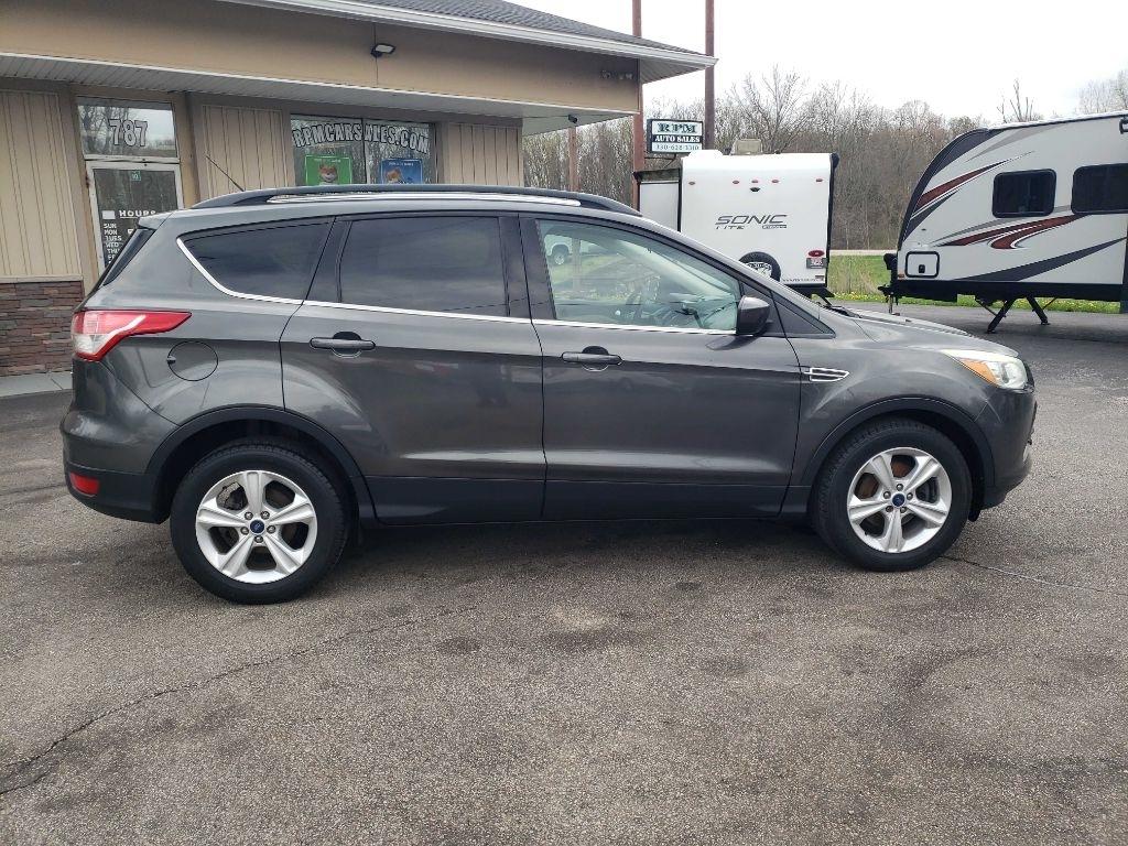 Ford Escape SE FWD 2016