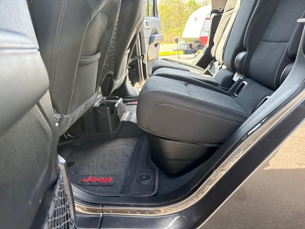 Jeep Gladiator Overland 2022