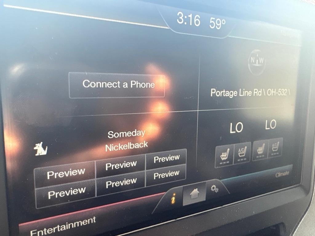 Ford F-250 SD Lariat Crew Cab 4WD 2015