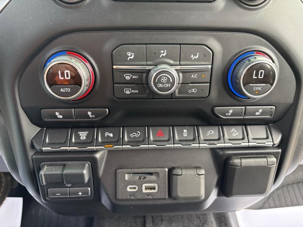 Chevrolet Silverado 2500HD LT Crew Cab Long Box 4WD 2021