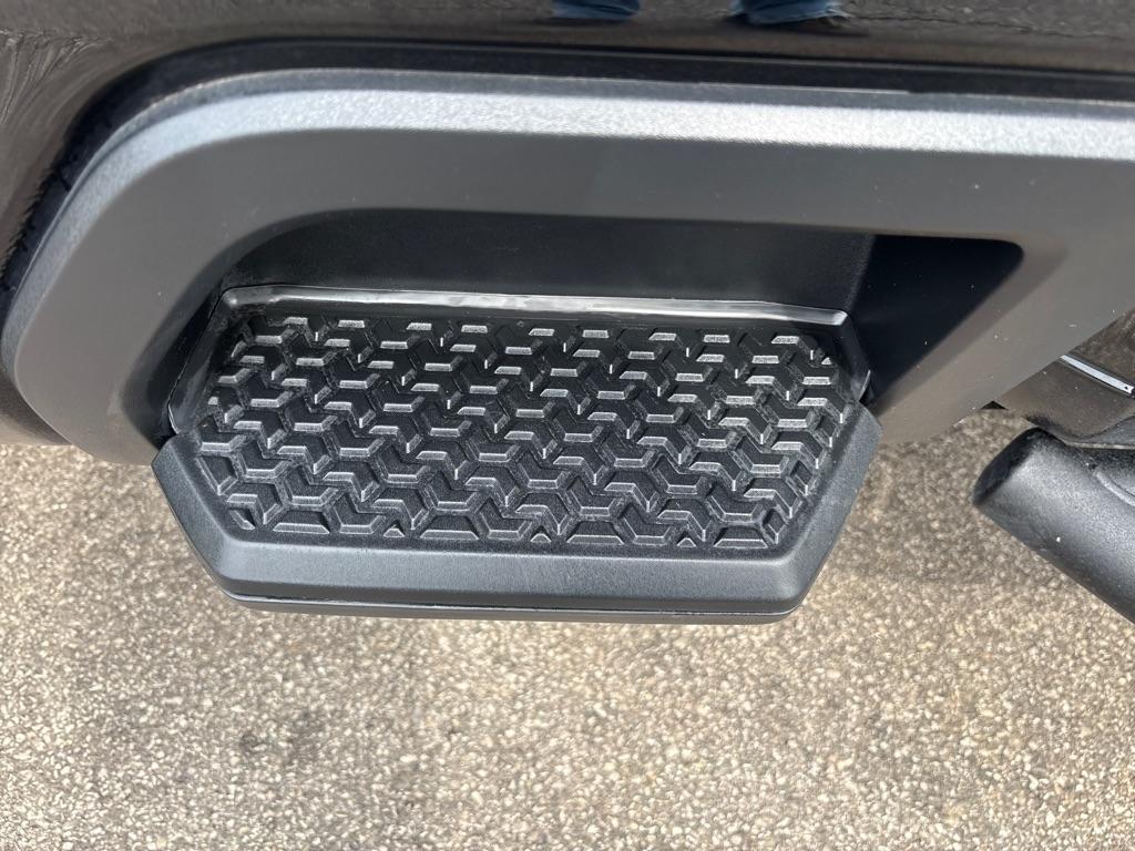Chevrolet Silverado 2500HD LT Crew Cab Long Box 4WD 2021