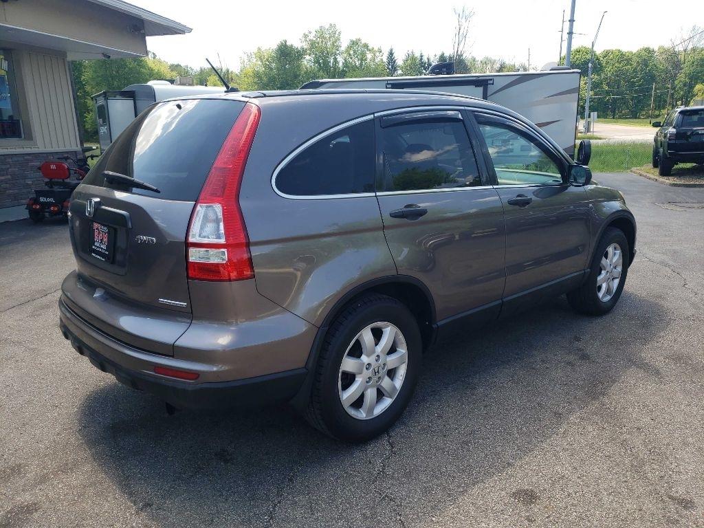 Honda CR-V SE 4WD 5-Speed AT 2011