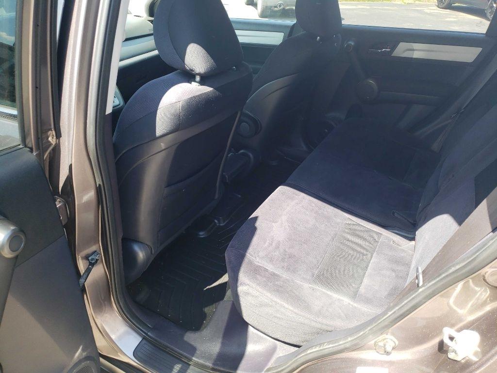 Honda CR-V SE 4WD 5-Speed AT 2011
