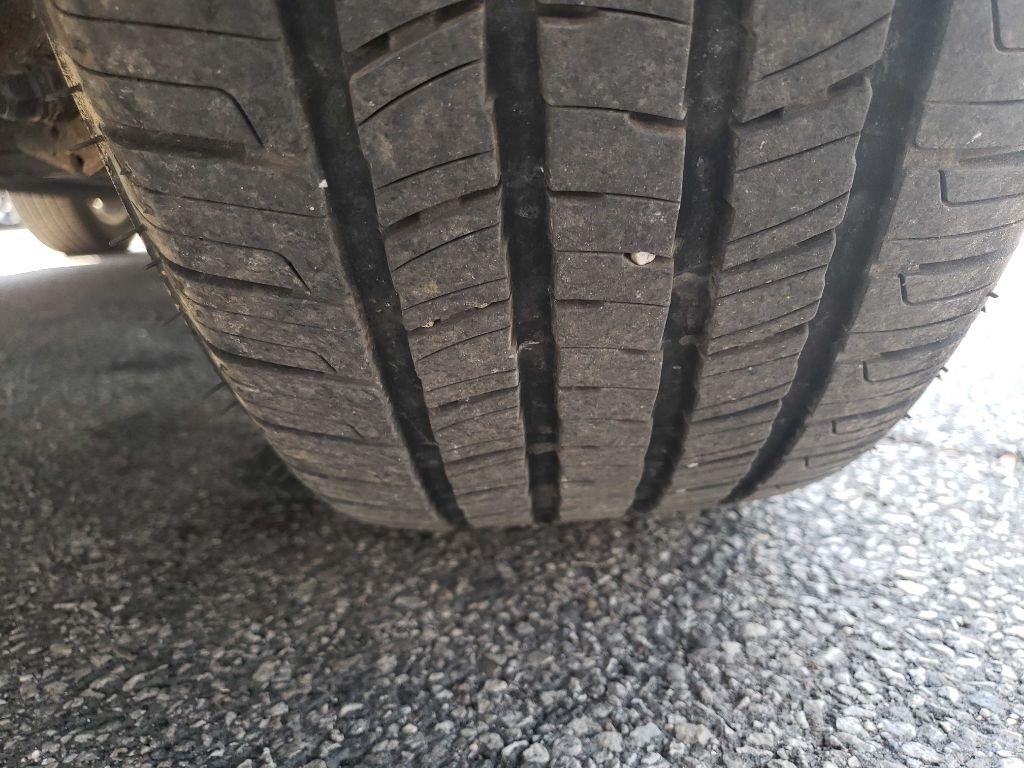 Honda CR-V SE 4WD 5-Speed AT 2011