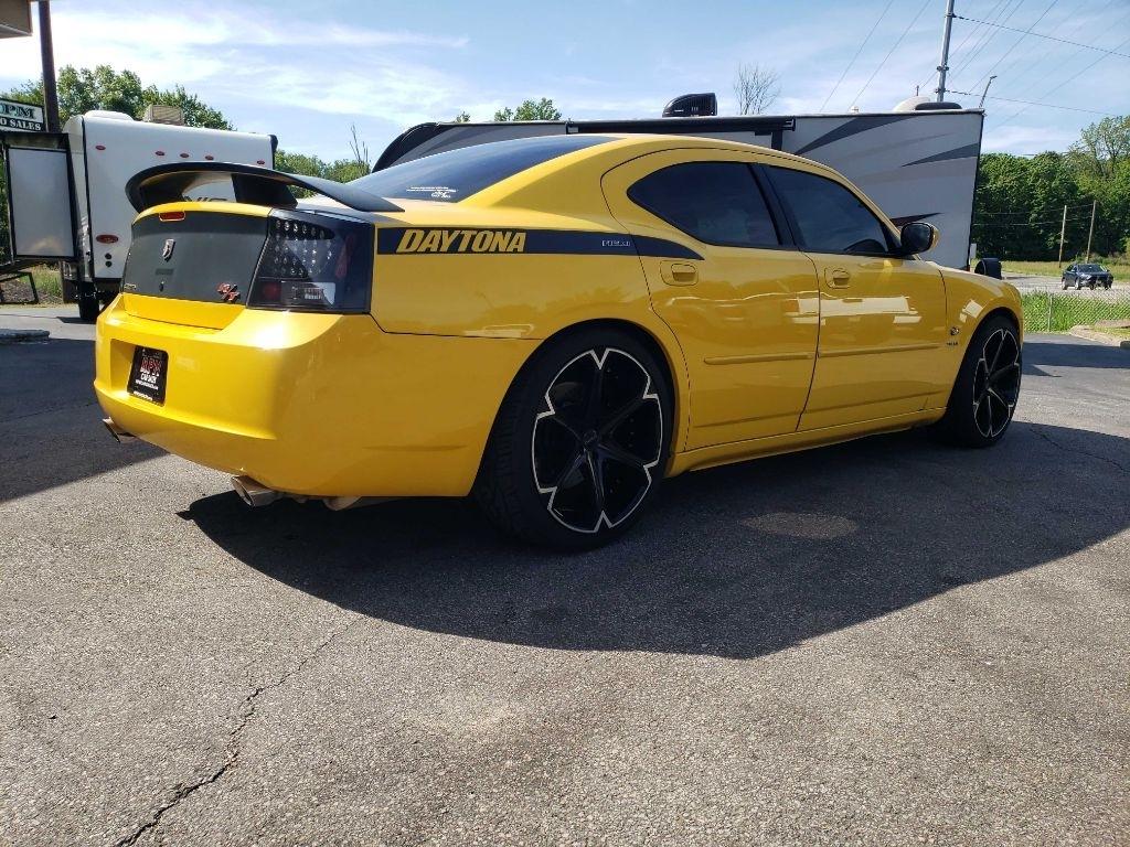 Dodge Charger R/T 2006