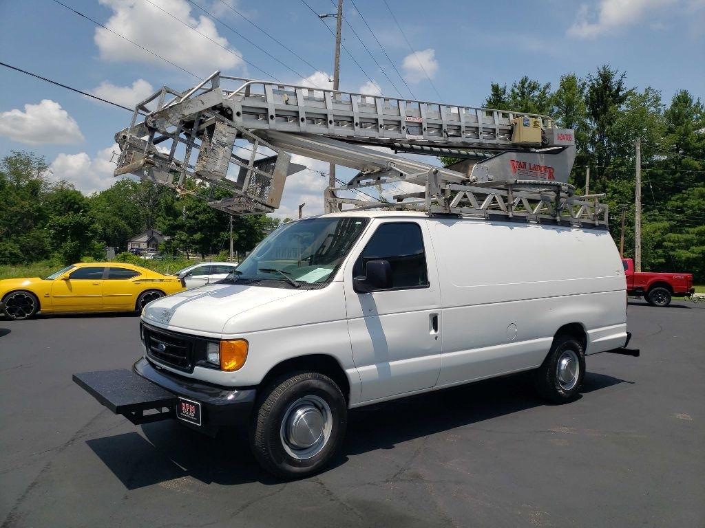 Ford Econoline E-350 Super Duty Extended 2005