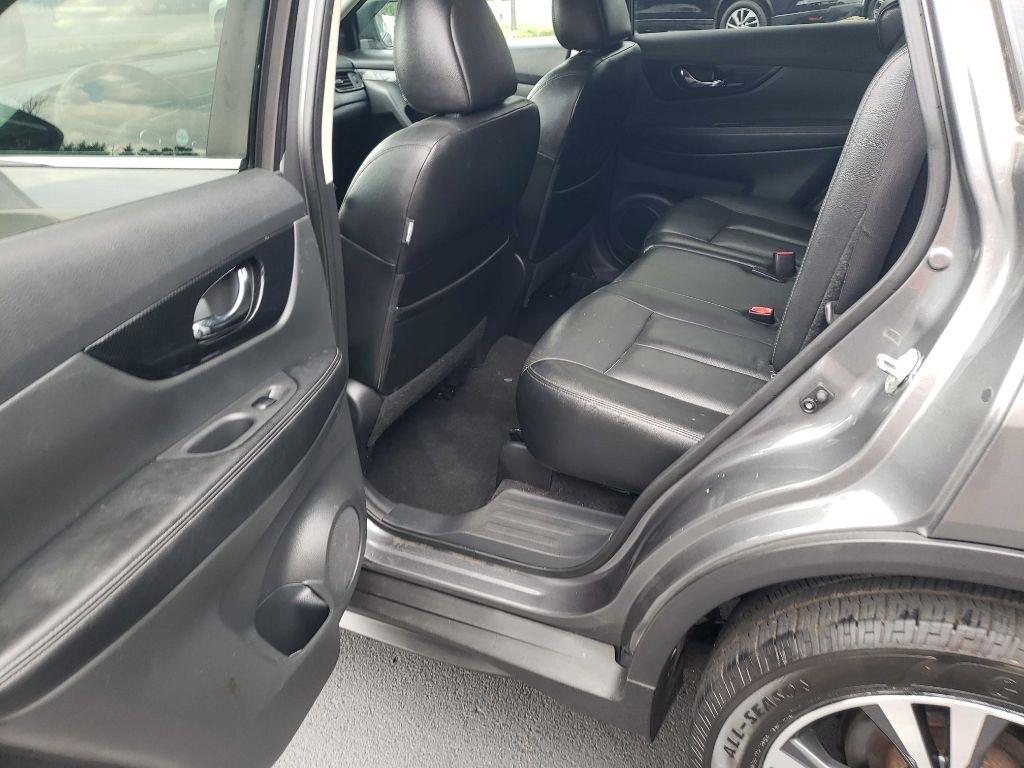 2018 Nissan Rogue SL - Photo 22