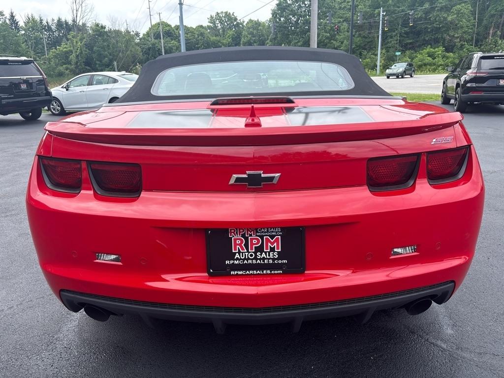 Chevrolet Camaro Convertible 2SS 2011