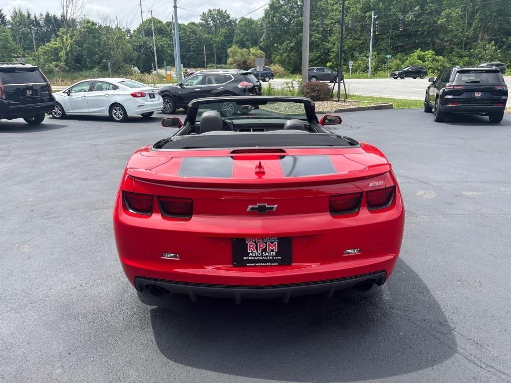 Chevrolet Camaro Convertible 2SS 2011