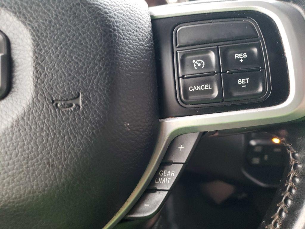 RAM 2500 Big Horn Crew Cab 4WD 2021