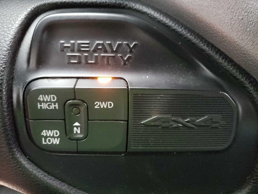 RAM 2500 Big Horn Crew Cab 4WD 2021