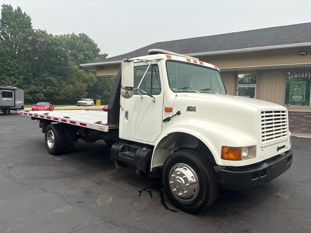 International 4700  2001
