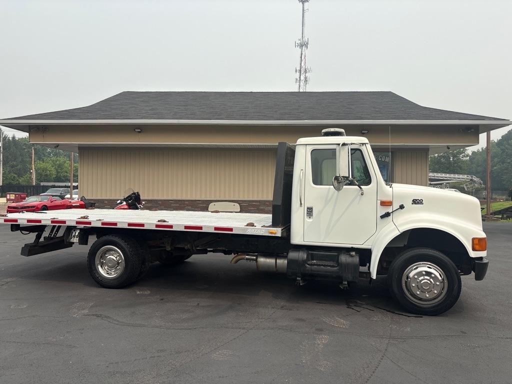 International 4700  2001