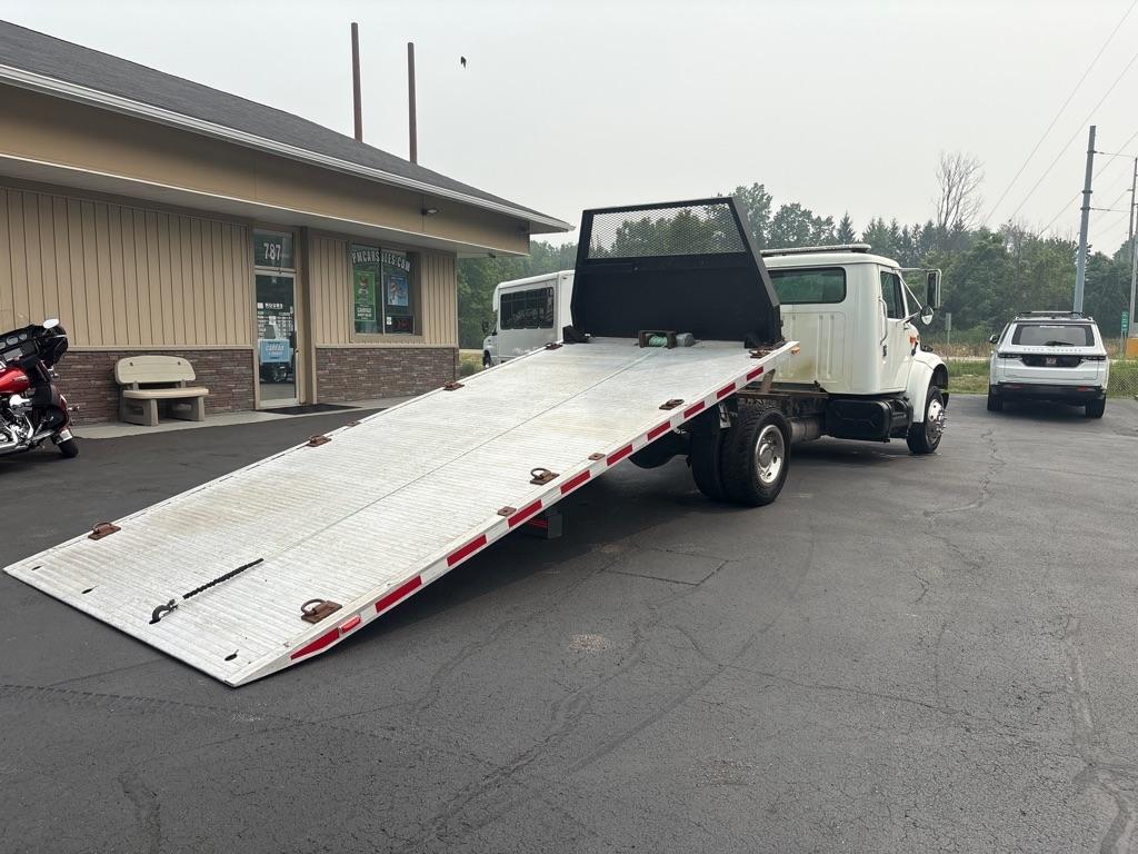International 4700  2001