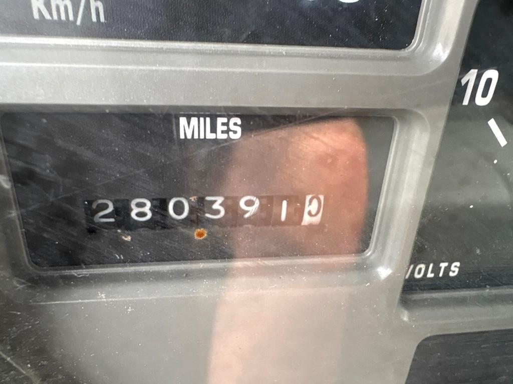 International 4700  2001