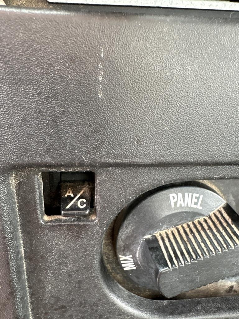 International 4700  2001
