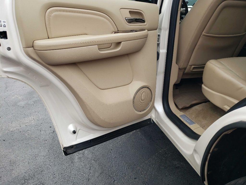 Cadillac Escalade Premium AWD 2014