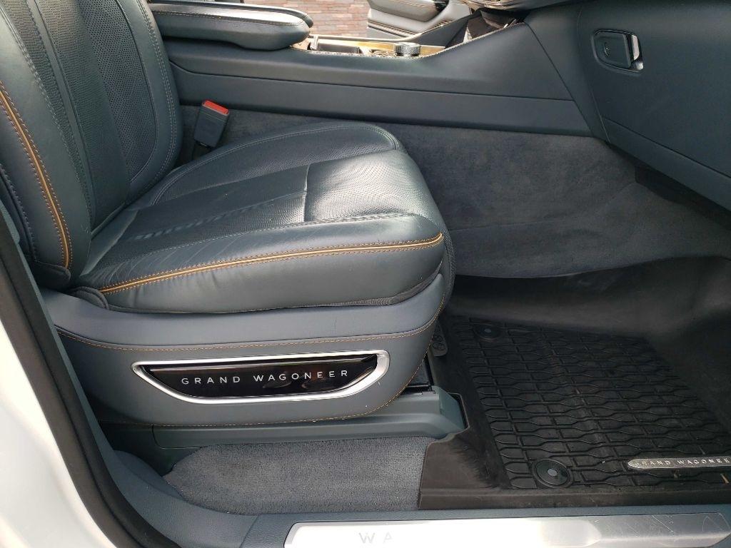 Jeep Grand Wagoneer Series II 4WD 2022