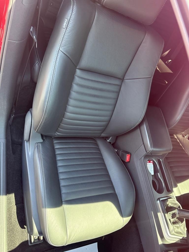 Dodge Challenger R/T 2012