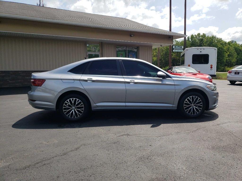 Volkswagen Jetta 1.4T SE 8A 2021