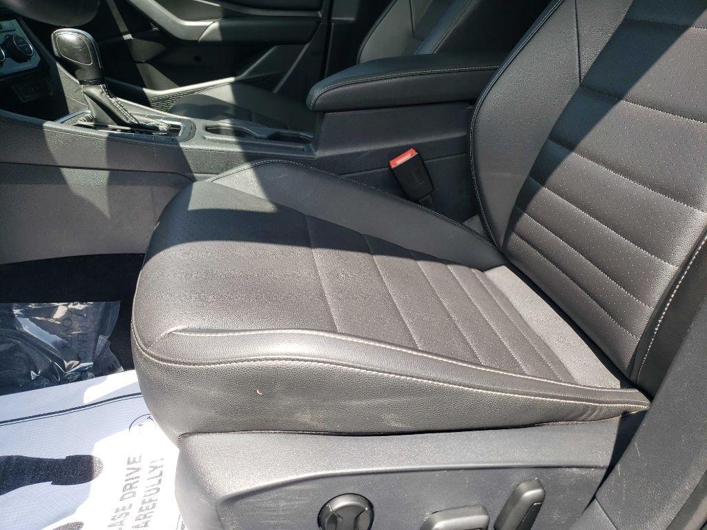 Volkswagen Jetta 1.4T SE 8A 2021