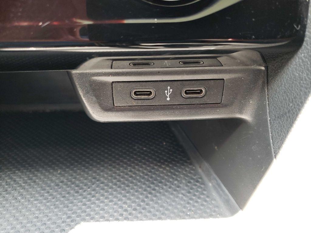 Volkswagen Jetta 1.4T SE 8A 2021