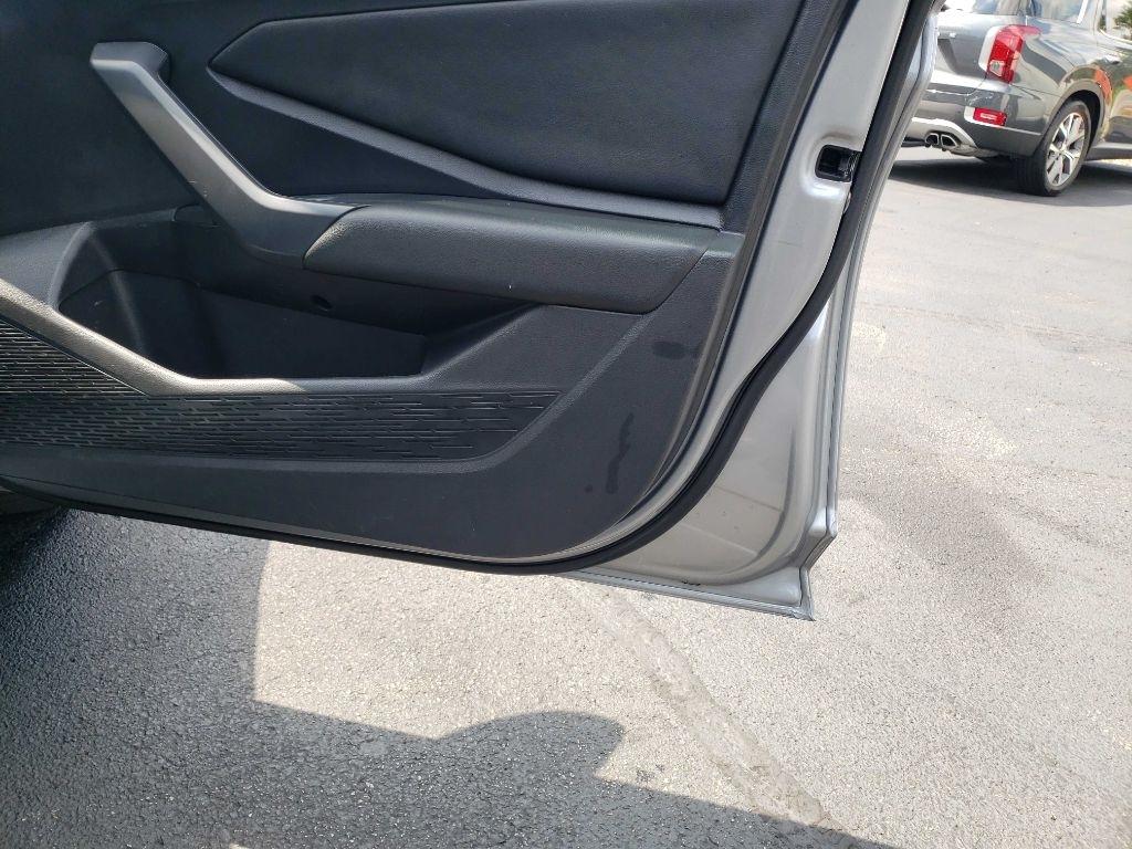 Volkswagen Jetta 1.4T SE 8A 2021