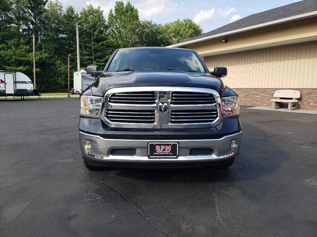 RAM 1500 SLT Crew Cab SWB 4WD 2015
