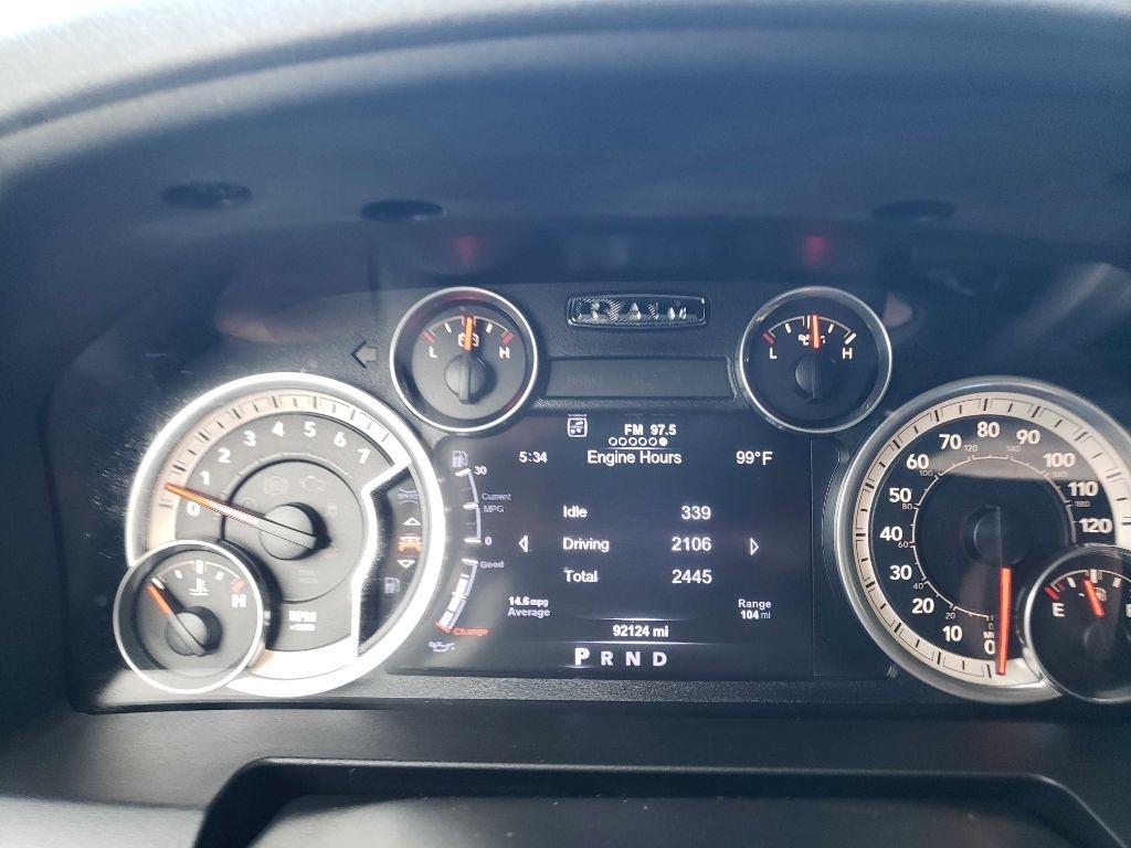 RAM 1500 SLT Crew Cab SWB 4WD 2015