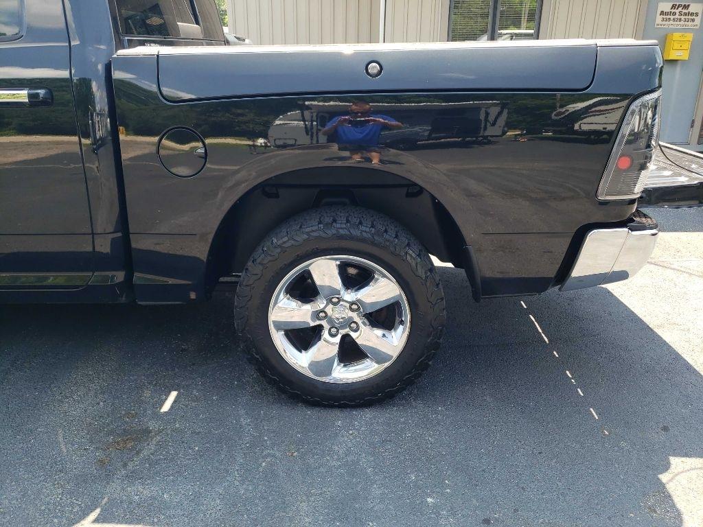 RAM 1500 SLT Crew Cab SWB 4WD 2015