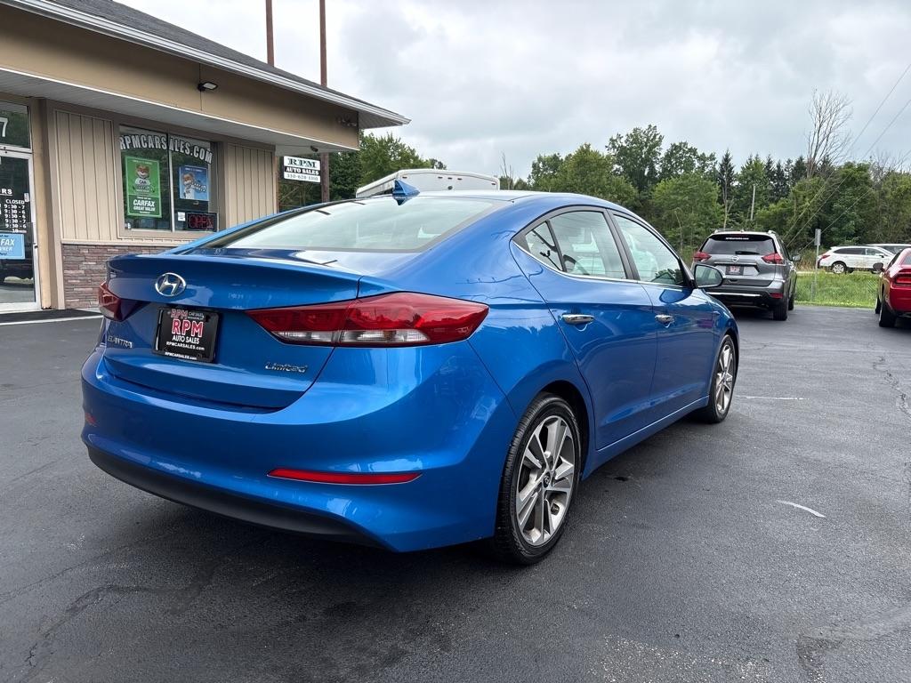 Hyundai Elantra Value Edition 6A 2017