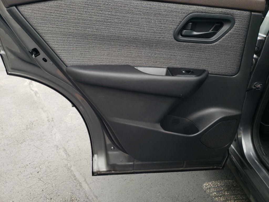 Nissan Rogue S AWD 2023