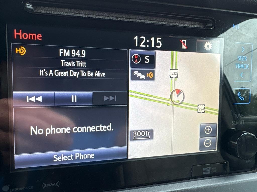 Toyota Sienna XLE 7-Passenger AWD 2017