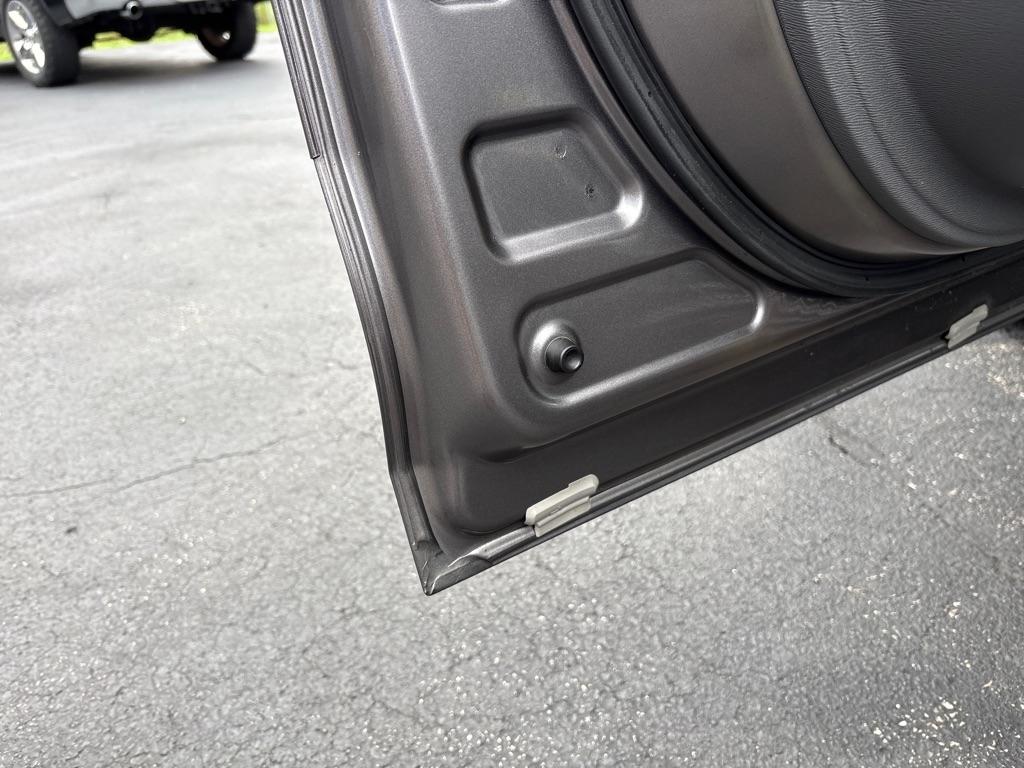 Toyota Sienna XLE 7-Passenger AWD 2017