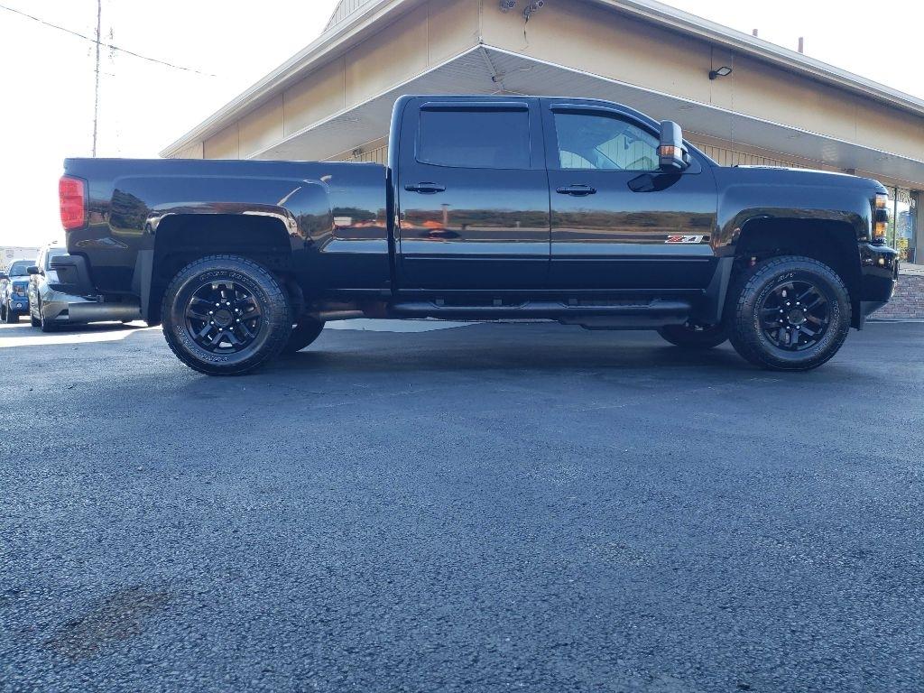 Chevrolet Silverado 2500HD LTZ Crew Cab 4WD 2017